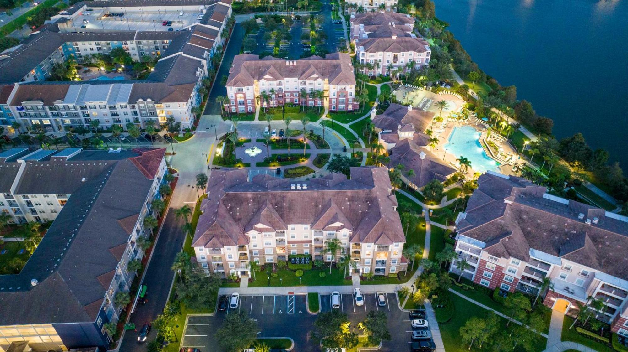 Location Location Orlando Resort Near All Parks! Int'L Dr Exterior foto